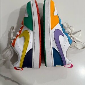 NIKE BIG KID COURT BOROUGH LOW RECRAFT SNEAKERS. Multi colored